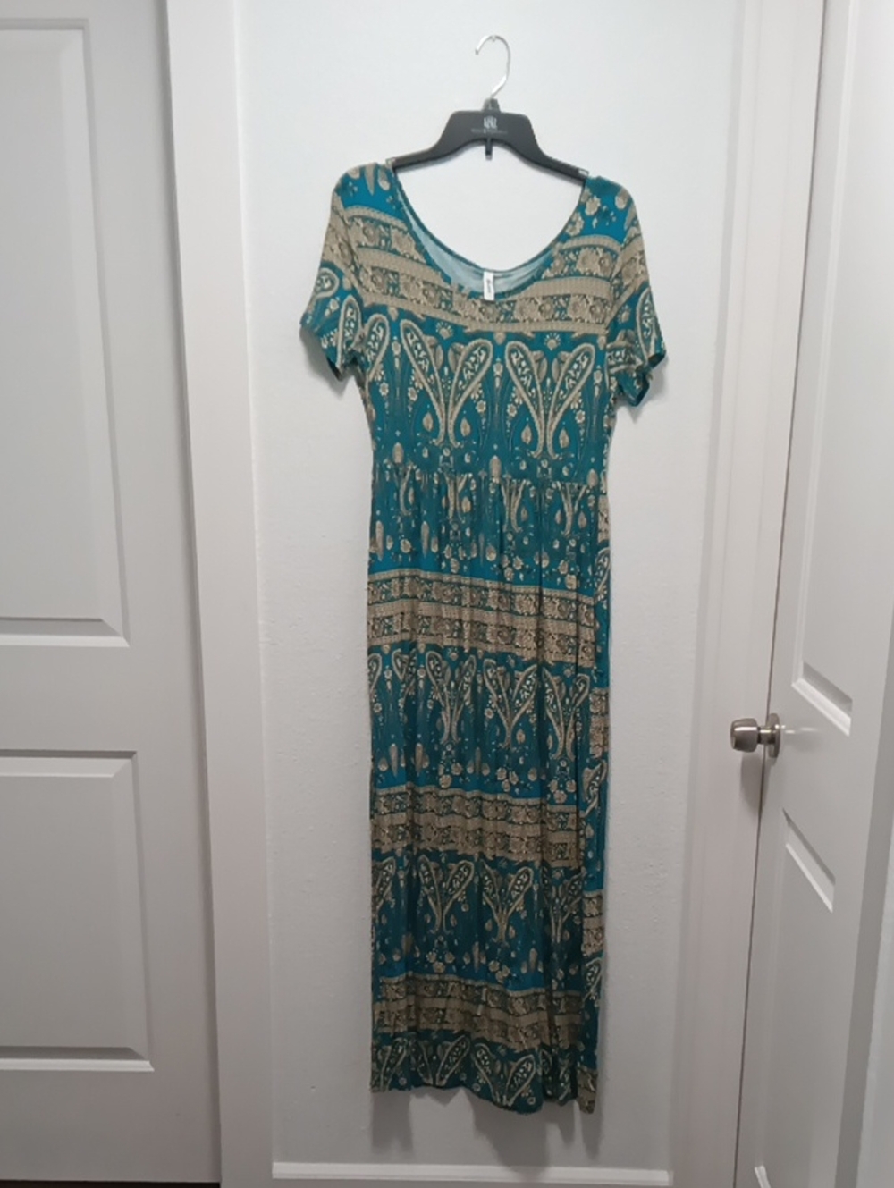 Teal Printed Short-Sleeve Maxi Dress